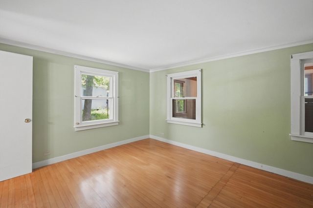28 Lake Dr, Wilbraham, MA 01095