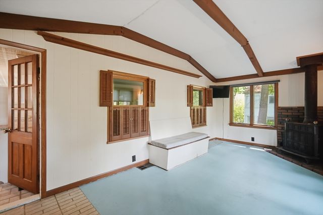 28 Lake Dr, Wilbraham, MA 01095