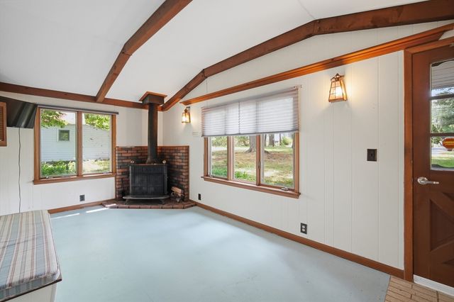 28 Lake Dr, Wilbraham, MA 01095