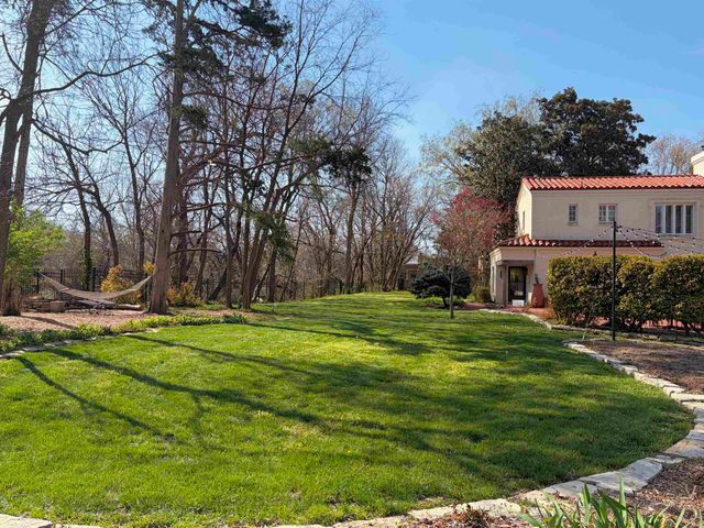 44 N West Pkwy, Wichita, KS 67206