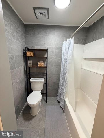 10 LA CASCATA TNHS, Clementon, NJ 08021