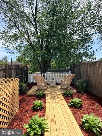 10 LA CASCATA TNHS, Clementon, NJ 08021