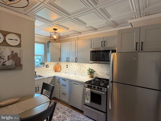 10 LA CASCATA TNHS, Clementon, NJ 08021