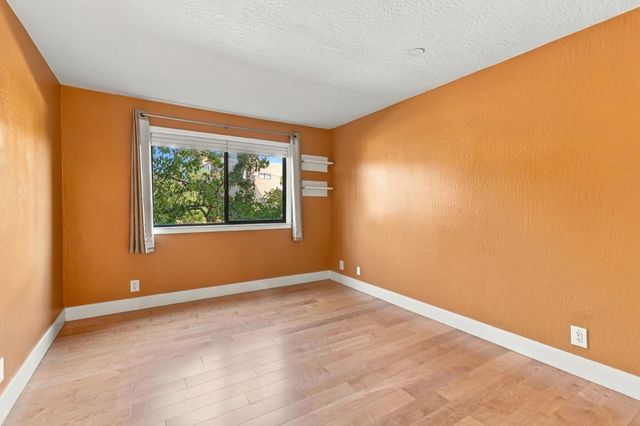73 3rd Street 15B, Los Altos, CA 94022