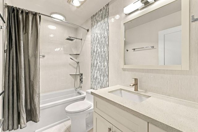 73 3rd Street 15B, Los Altos, CA 94022