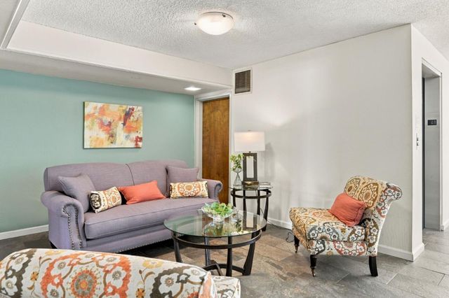 73 3rd Street 15B, Los Altos, CA 94022