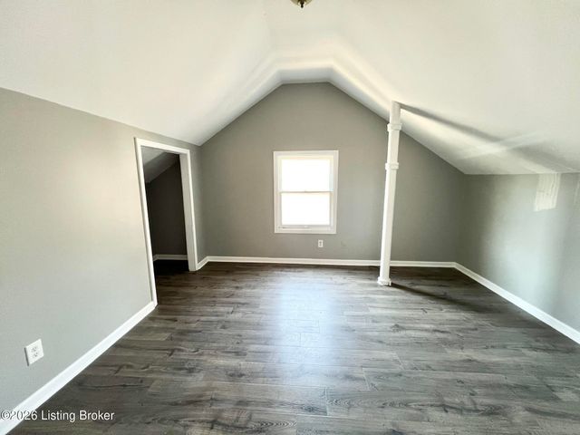 2121 W Lee St, Louisville, KY 40210