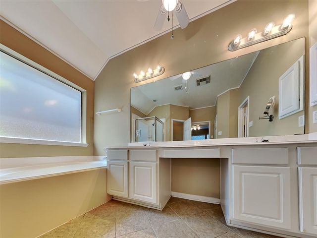 3523 Pine Valley Drive, Pearland, TX 77581