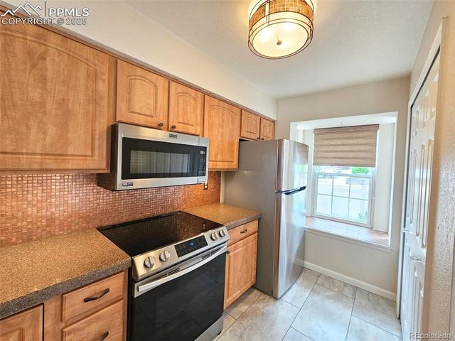 2186 Giltshire Drive, Colorado Springs, CO 80905