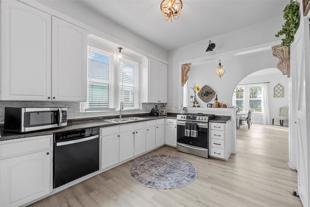 2024 Columbus Avenue, Waco, TX 76701