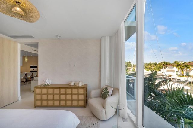 2311 SE 17th Street 202, Fort Lauderdale, FL 33316