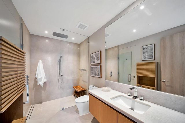 2311 SE 17th Street 202, Fort Lauderdale, FL 33316