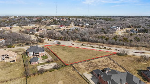 2502 Texas Plume Road, Cedar Hill, TX 75104