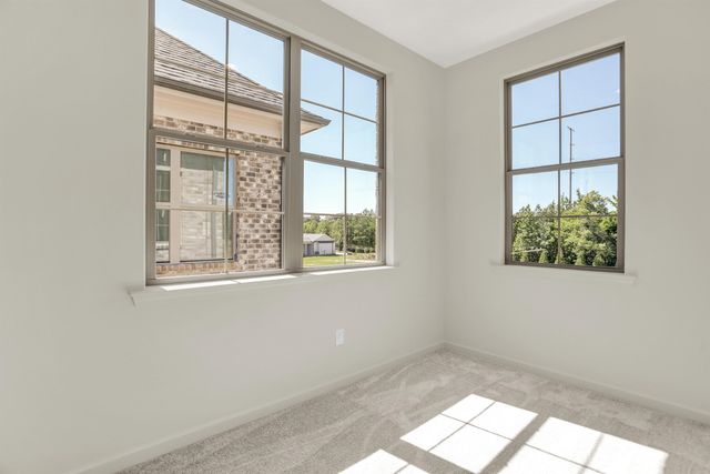 899 ALDWICK DR, Collierville, TN 38017