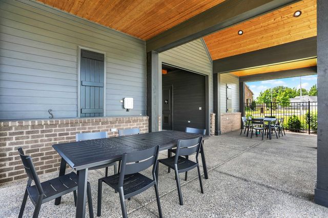 899 ALDWICK DR, Collierville, TN 38017