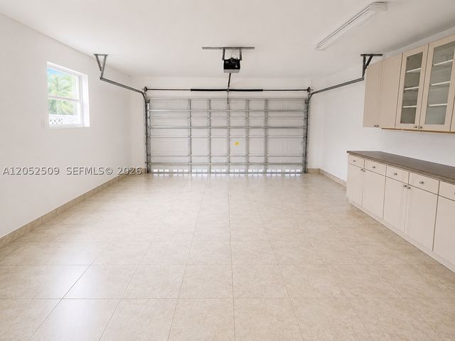 3710 N 54th Ave, Hollywood, FL 33021