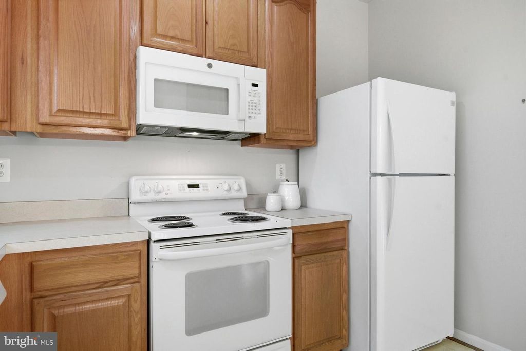 Image 11 of property listing at 7906 DELORES CT, Chesapeake Beach, MD 20732