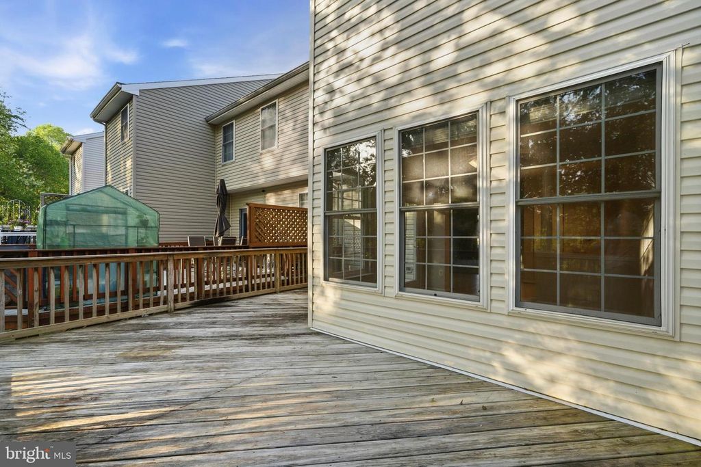 Image 17 of property listing at 7906 DELORES CT, Chesapeake Beach, MD 20732