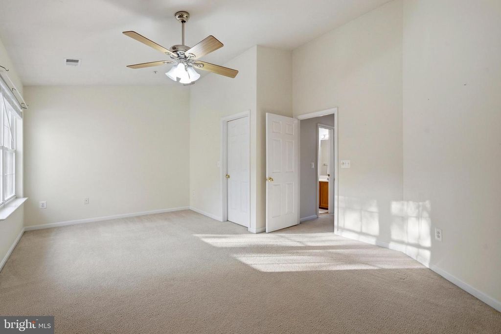 Image 24 of property listing at 7906 DELORES CT, Chesapeake Beach, MD 20732