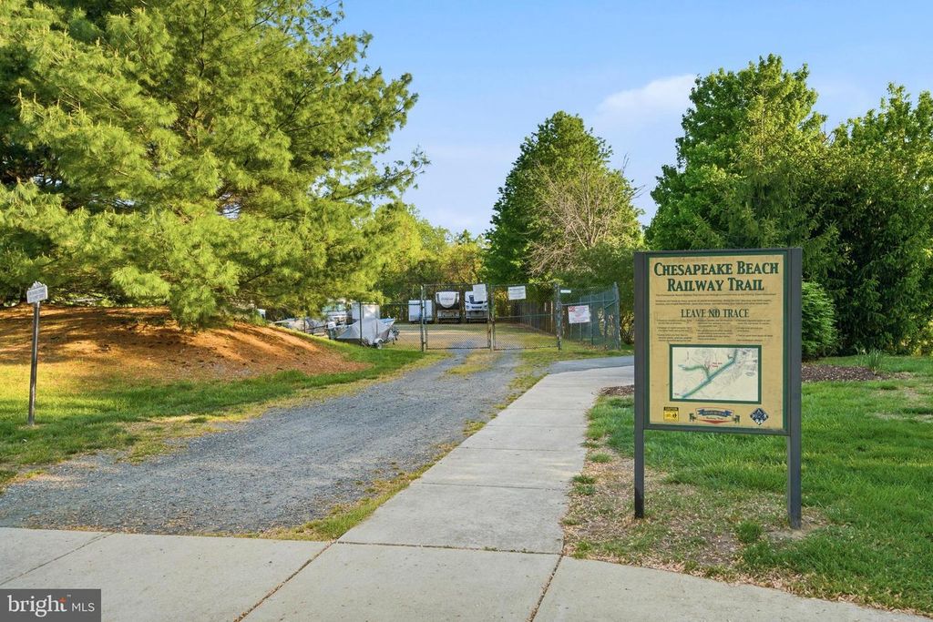 Image 46 of property listing at 7906 DELORES CT, Chesapeake Beach, MD 20732