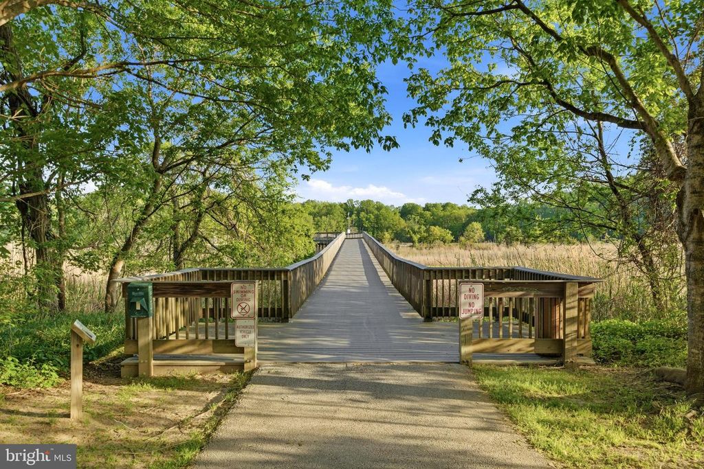 Image 50 of property listing at 7906 DELORES CT, Chesapeake Beach, MD 20732