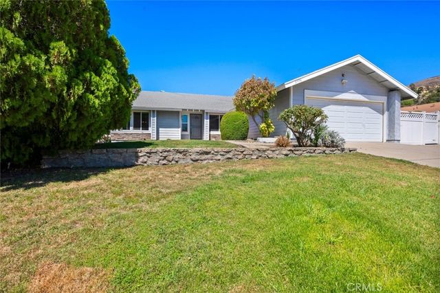 2994 La Verne, Highland, CA 92346