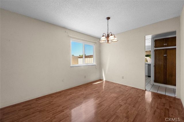 2994 La Verne, Highland, CA 92346