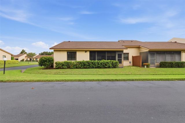 3191 GLEN ELYN BOULEVARD 4, Sarasota, FL 34237