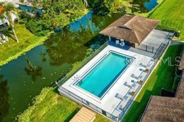 3191 GLEN ELYN BOULEVARD 4, Sarasota, FL 34237