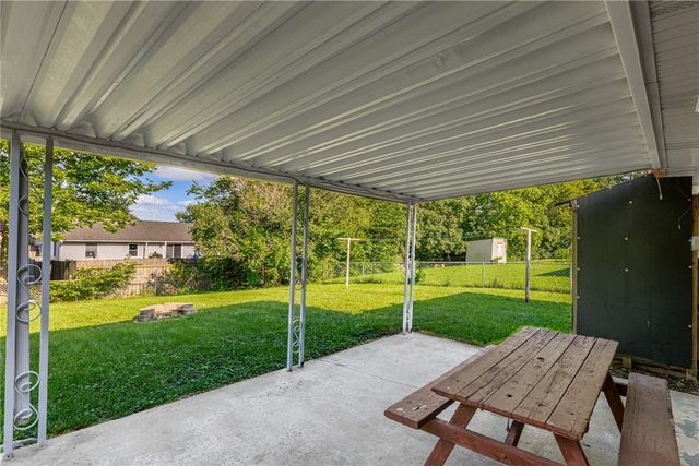 1116 Larrel Lane, West Milton, OH 45383