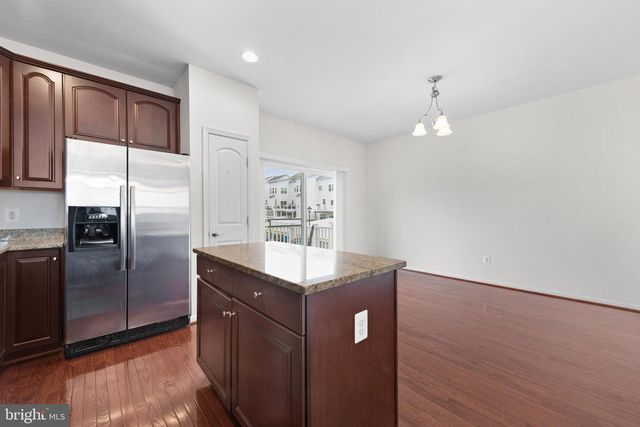 22716 PARKLAND FARMS TER, Brambleton, VA 20148