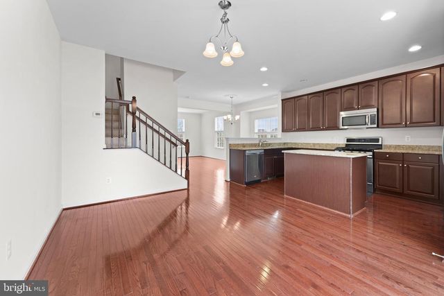 22716 PARKLAND FARMS TER, Brambleton, VA 20148