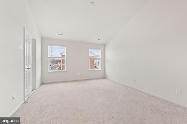 22716 PARKLAND FARMS TER, Brambleton, VA 20148