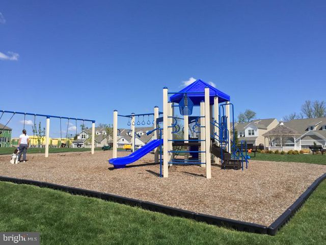 22716 PARKLAND FARMS TER, Brambleton, VA 20148