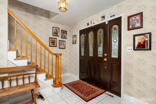 176 Clay Street, Milltown, NJ 08850