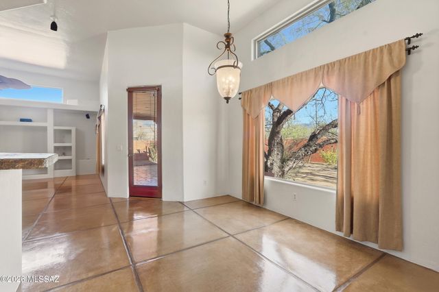 10250 E Winding Trail, Tucson, AZ 85749