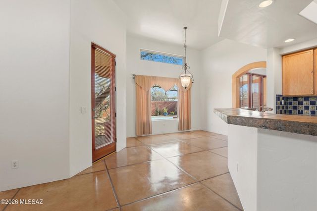 10250 E Winding Trail, Tucson, AZ 85749