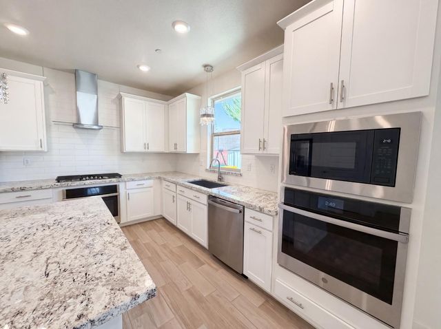 601 Evans Ct, El Dorado Hills, CA 95762