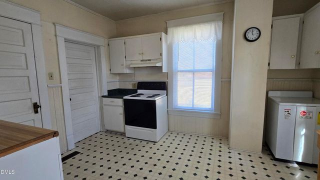 308 Sunset Avenue, Oxford, NC 27565