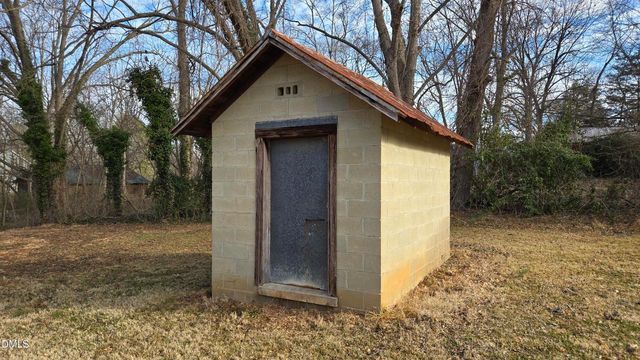 308 Sunset Avenue, Oxford, NC 27565