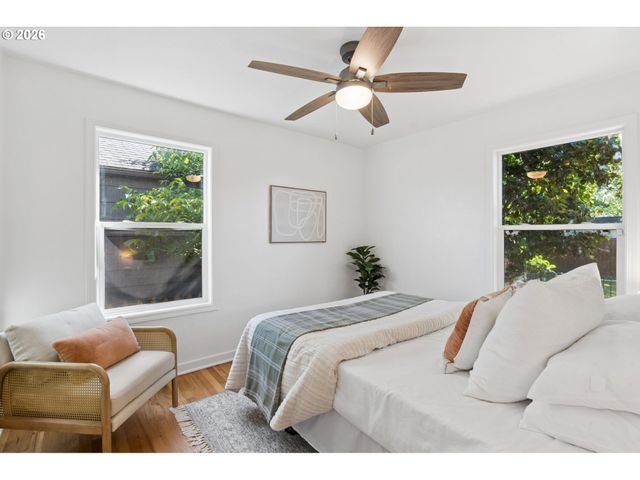 1215 Ne 81ST Ave, Portland, OR 97213