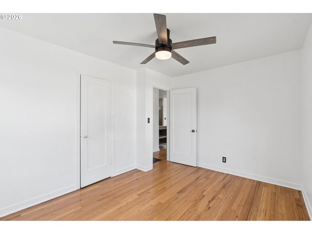 1215 Ne 81ST Ave, Portland, OR 97213