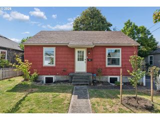 1215 Ne 81ST Ave, Portland, OR 97213