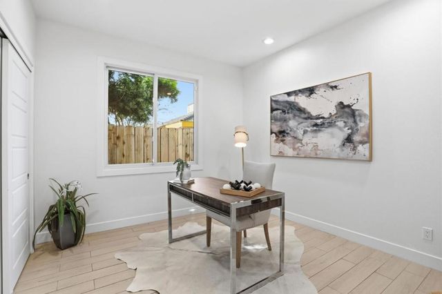 933 Felicidad Court, San Jose, CA 95117