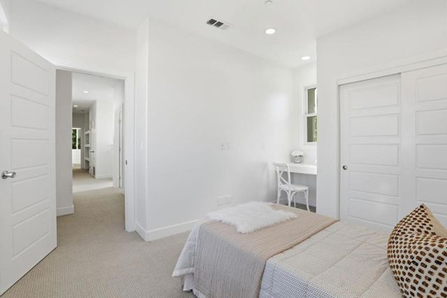 933 Felicidad Court, San Jose, CA 95117