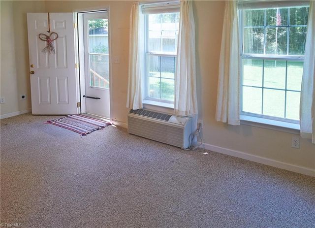 116 Bridlewood Avenue, High Point, NC 27265