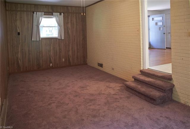 116 Bridlewood Avenue, High Point, NC 27265