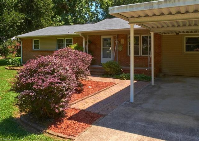 116 Bridlewood Avenue, High Point, NC 27265