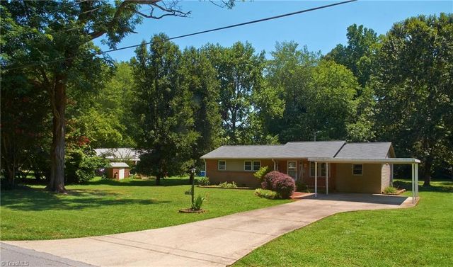 116 Bridlewood Avenue, High Point, NC 27265