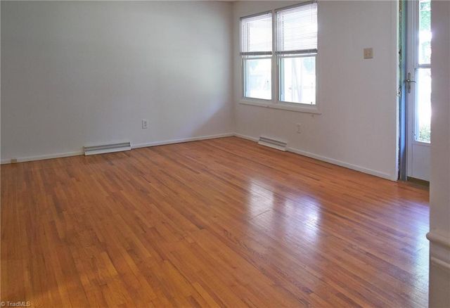 116 Bridlewood Avenue, High Point, NC 27265